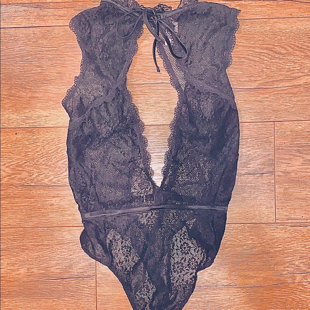 Victoria’s Secret Black Lace Bodysuit (XS) NWT